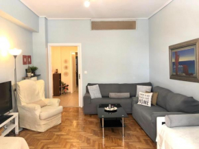 Big beautiful apt, 5 min walk to acropolis